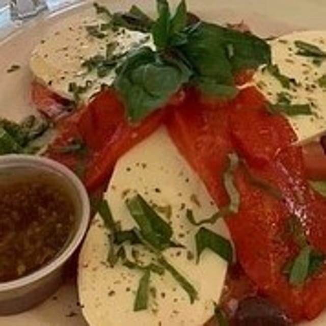 Fresh Mozzarella & Roasted Peppers.