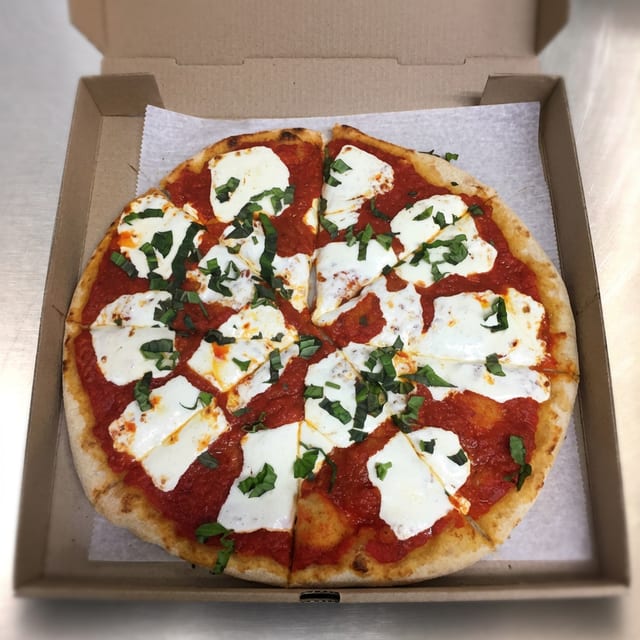 Margherita Pizza (Medium 11").